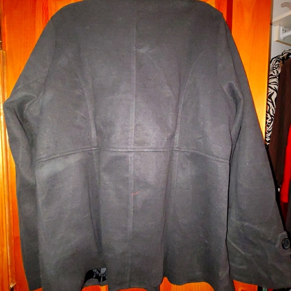 Jacket / Coat - Picture 2 of 3